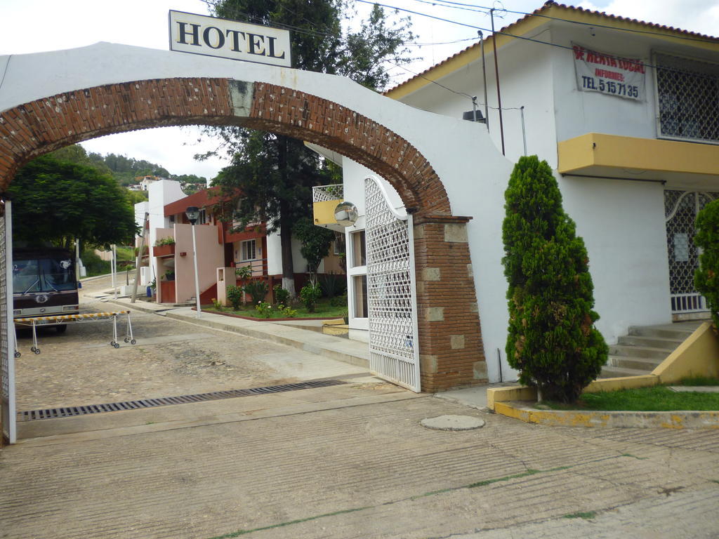 Hotel Real Del Fortin Oaxaca Exteriör bild